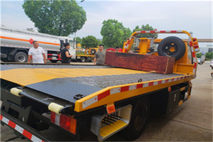 柞水附近拖车电话号码服务